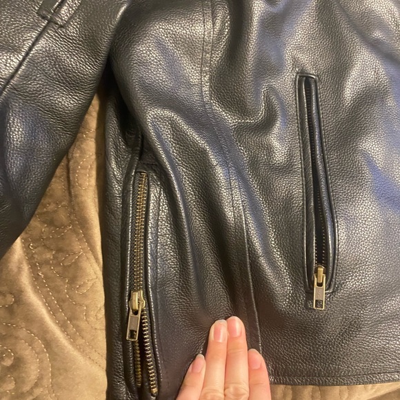 Motorcycle leather jacket - Picture 8 of 13